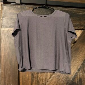 Women’s Supreme Featherweight cropped tee